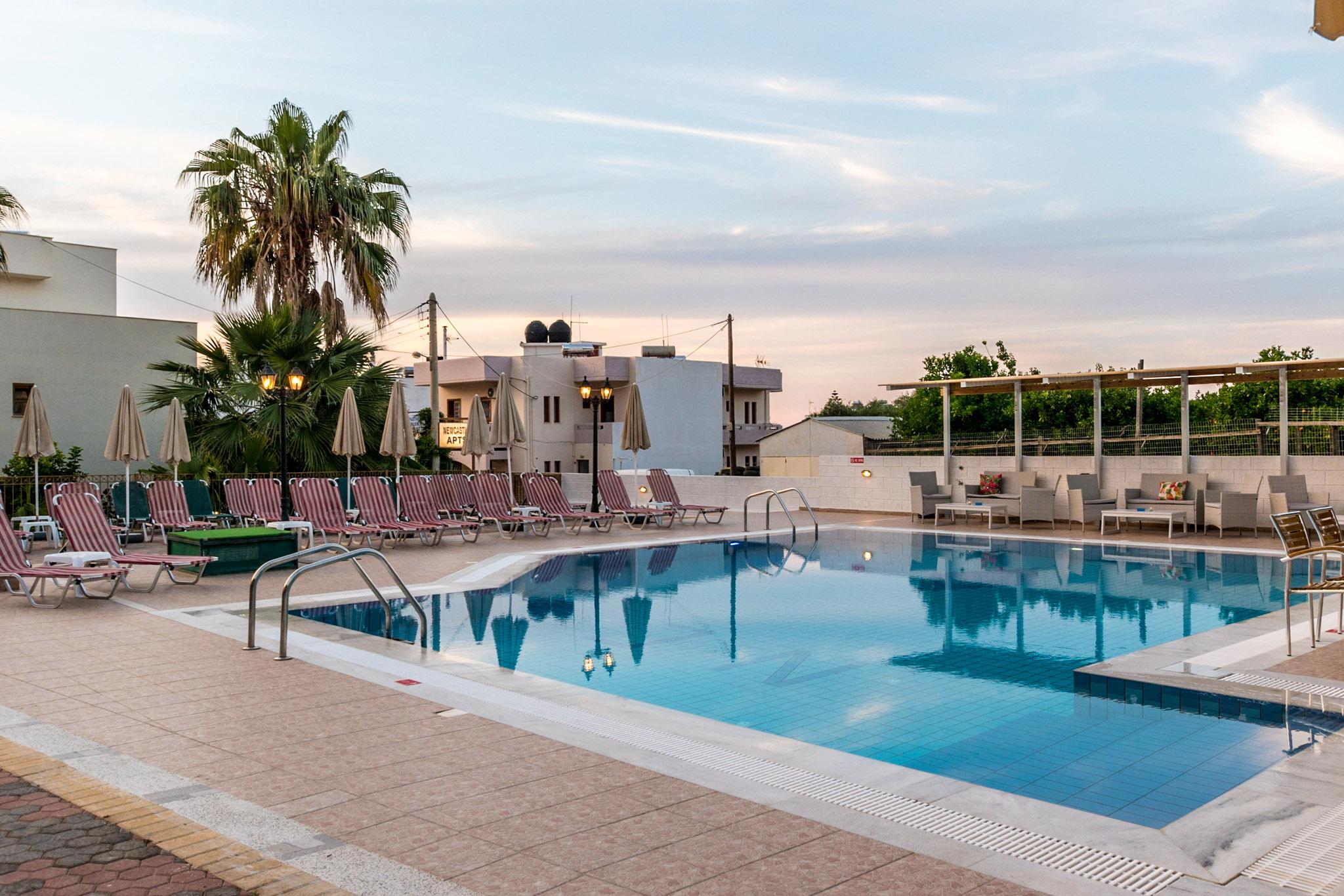 Newcastle Studios Malia Exterior foto
